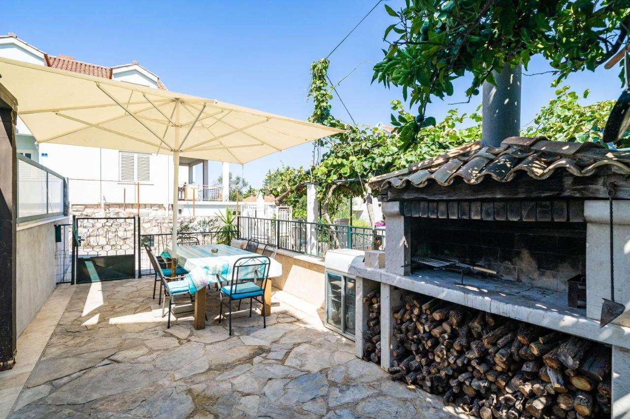 Apartment & Room Sunset Beach Dubrovnik Exterior photo