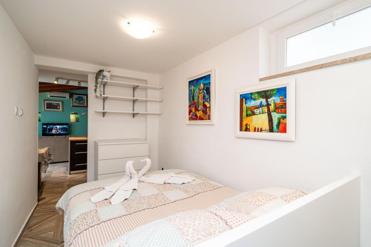 Apartment & Room Sunset Beach Dubrovnik Exterior photo