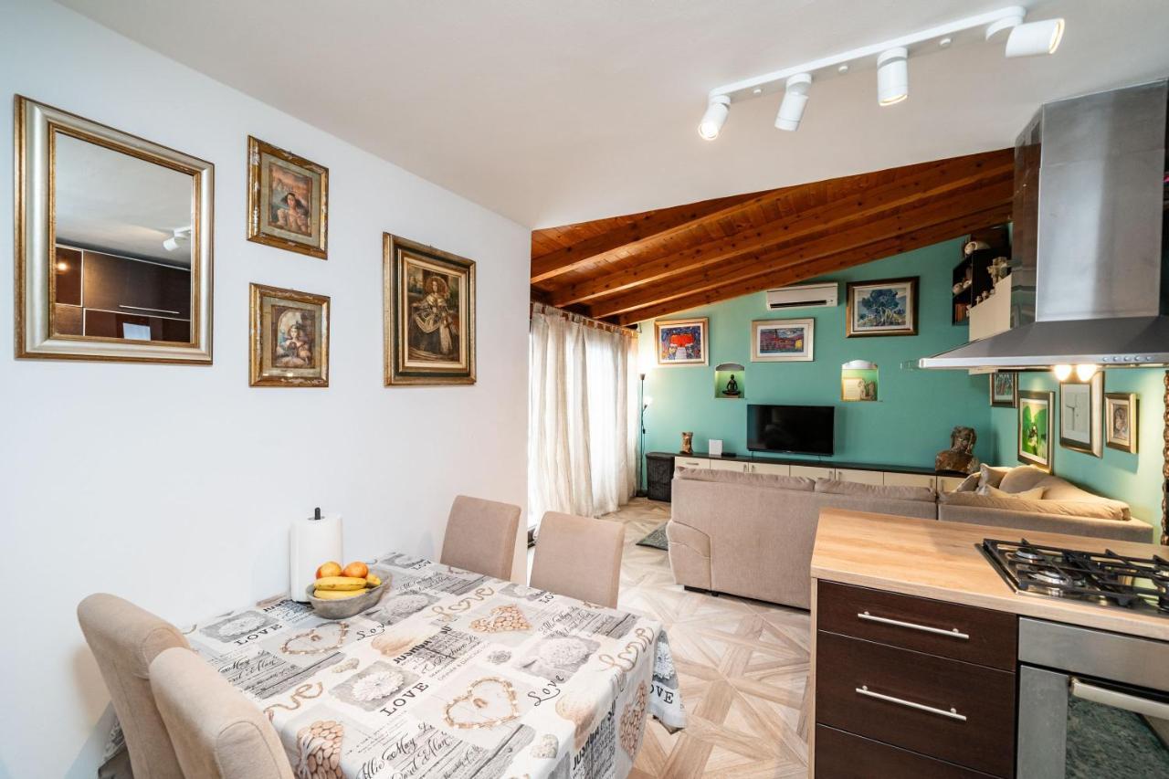 Apartment & Room Sunset Beach Dubrovnik Exterior photo