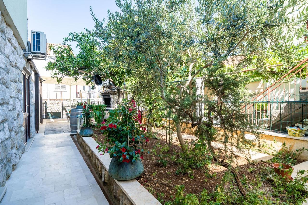 Apartment & Room Sunset Beach Dubrovnik Exterior photo